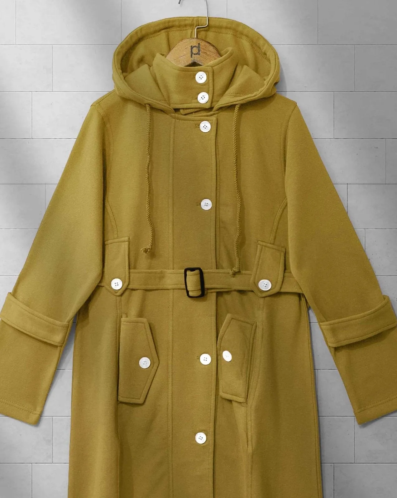 | TRENCH COAT |