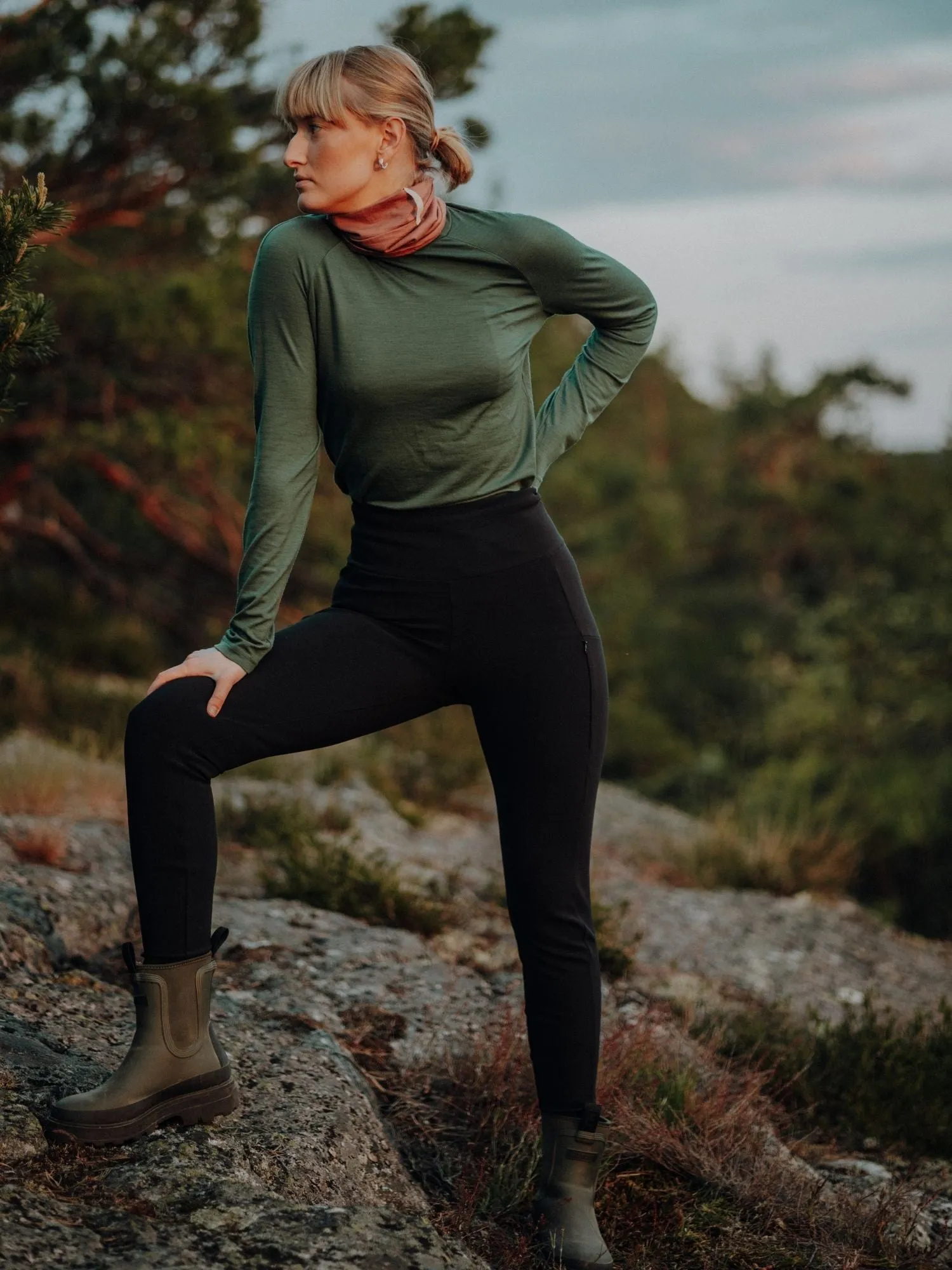 Rosa Hiking Tights Black