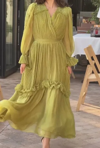 Solid Color Pleated Fresh Maxi Dress