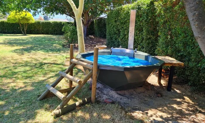 Western Cape: 2-Night Stay for a Family of 4 or 5 at Villa Tarentaal